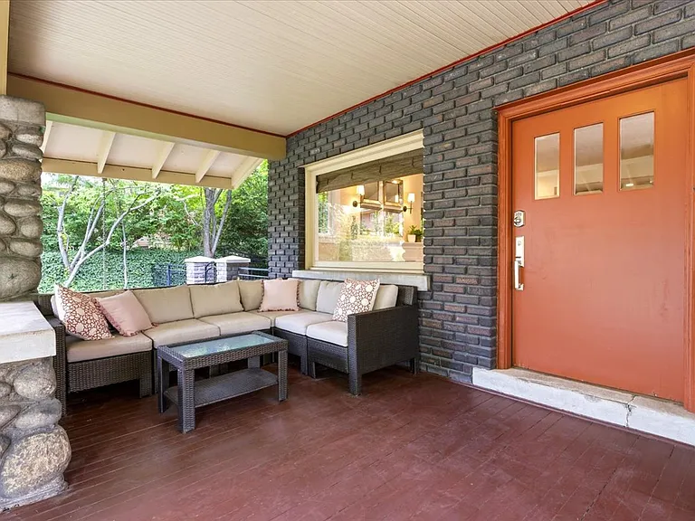 1418 E Federal Way — Photo 44
