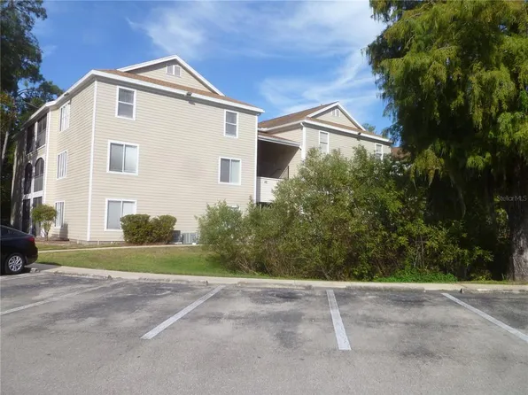 3800 SW 20th Ave APT 411, Gainesville, FL 32607