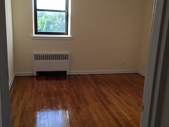 2nd image of 2705 Kings Hwy #2N
