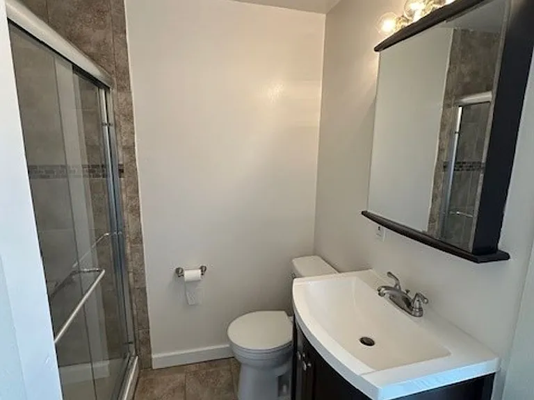 500 Manor House Ln — Photo 30