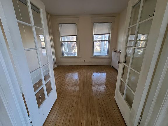 2nd image of 2114 Woodland Ave