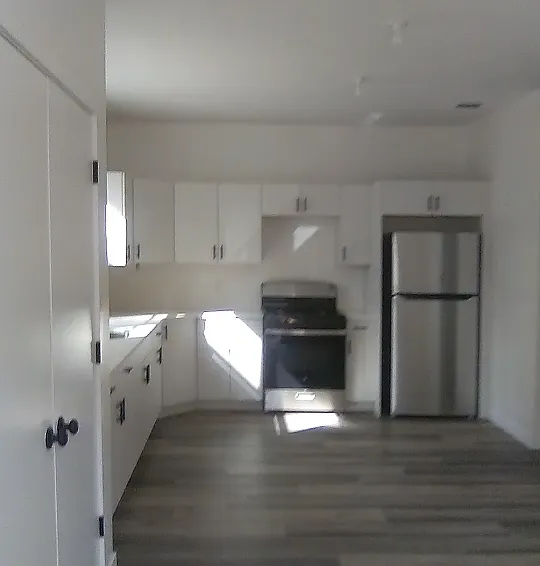 2 bed, $2,100 — Photo 2