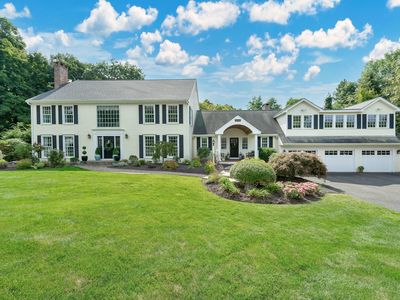 71 Woodford Hills Drive, Avon, CT, 06001