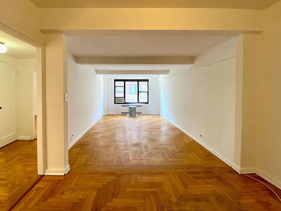 1st image of 57 Park Ter E APT B35