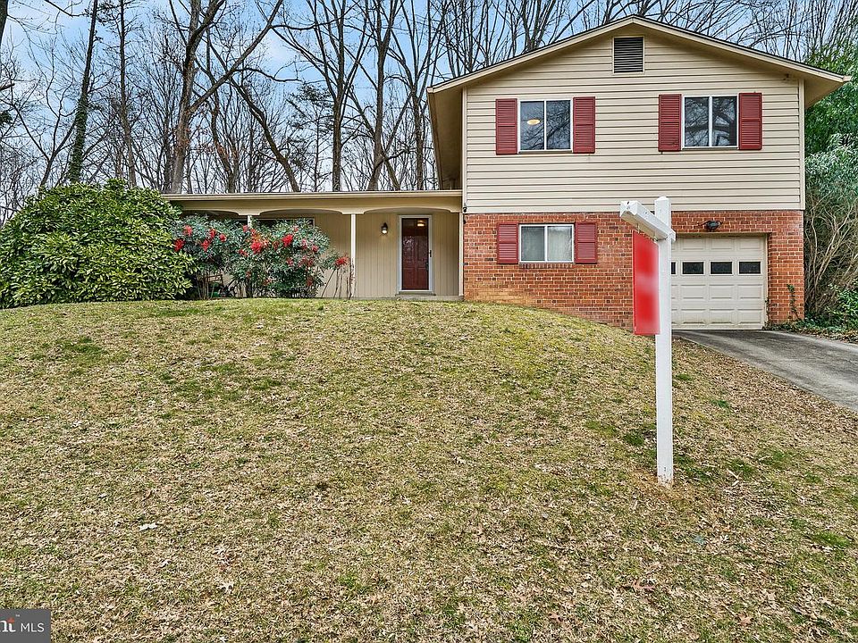 1st image of 4901 Wycliff Ln