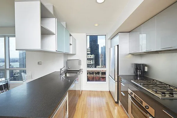 Rented by Brown Harris Stevens | media 2