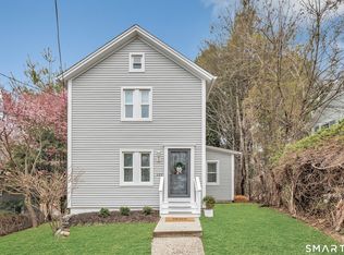 132 Pequot Ave, Southport, CT 06890