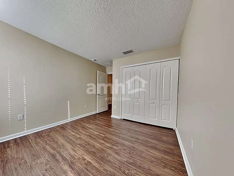 2371 Tyson Lake Dr — Photo 14