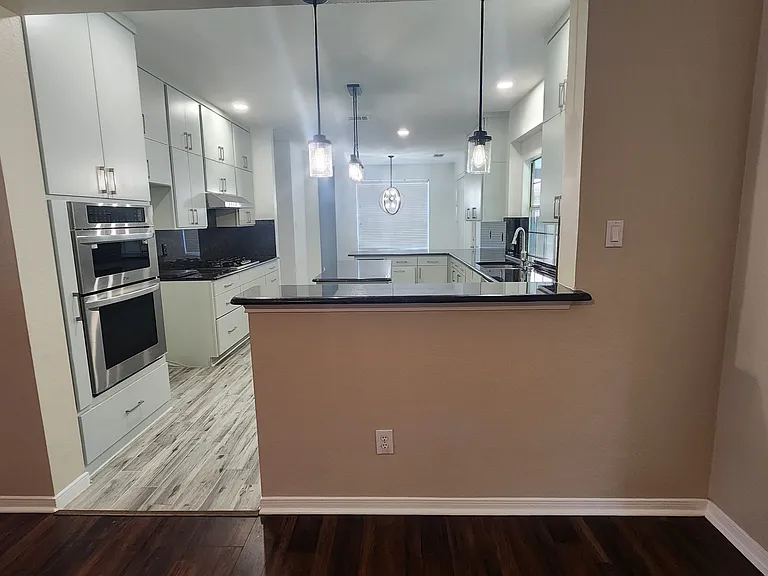 417 Saddlebrook Dr — Photo 5