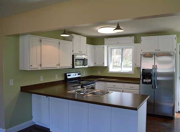 4th image of 2022 Carol St