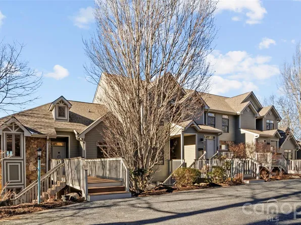 80 Stoney Falls Loop #3-201, Burnsville, NC 28714