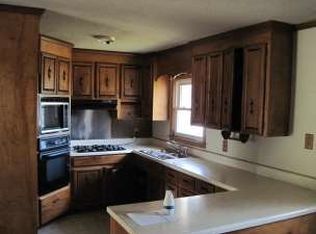 940 Taggart Ave, Greenwood, SC 29646