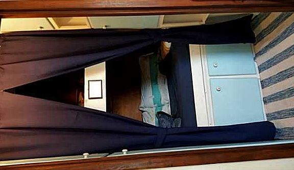 5th image of 638 W Greene St