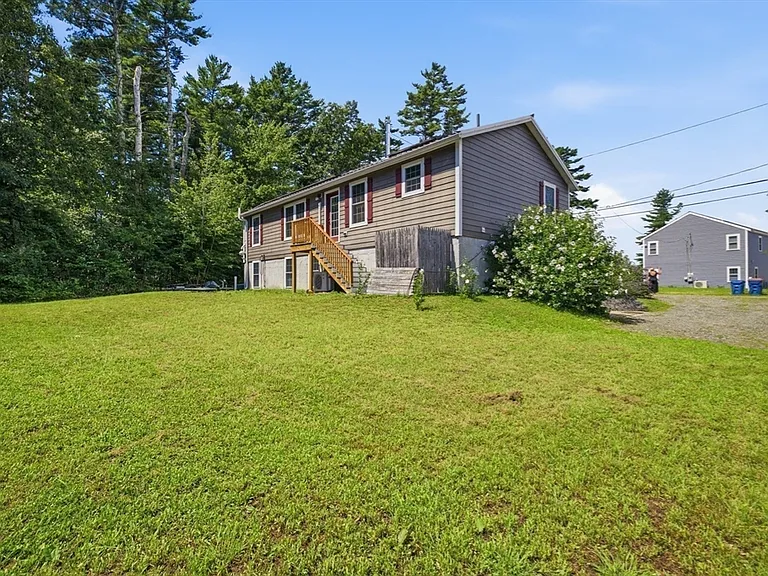 74 Blackmore Pond Cir — Photo 34