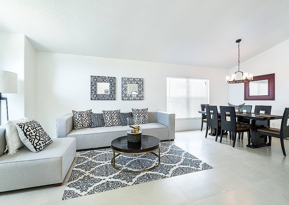 1st image of 7821 Laurel Oak Ln