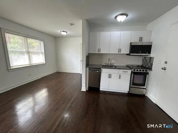 114A Grove St, Stamford, CT