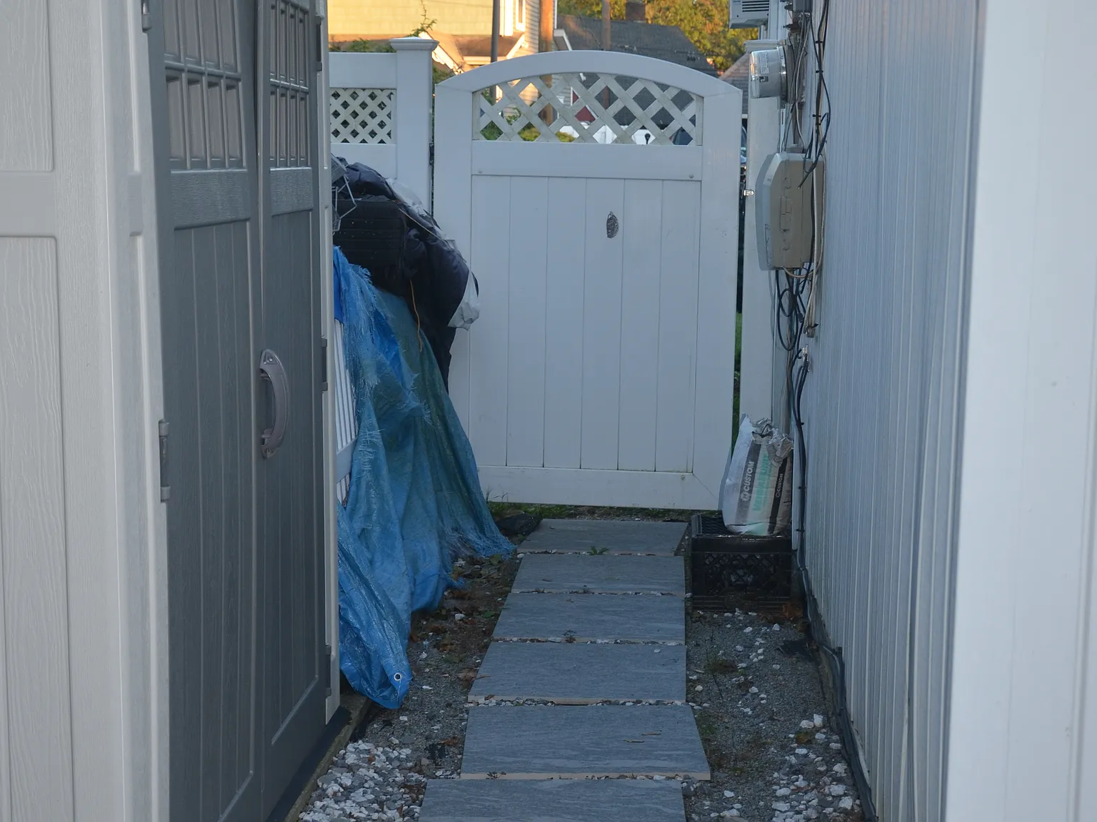 1 bed, 950 sqft, $1,900 — Photo 2