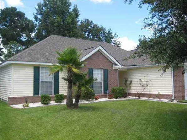245 Shady Oak Cir, Richmond Hill, GA 31324
