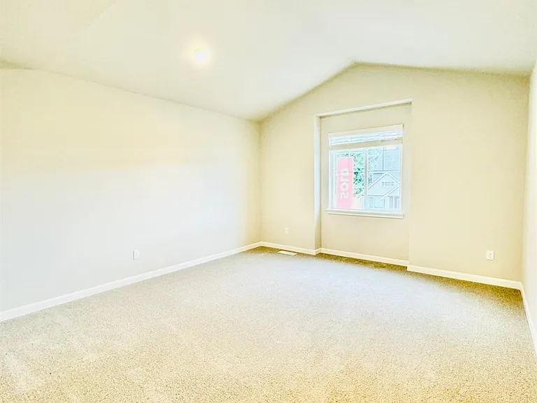 16514 8th Ave E — Photo 16