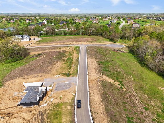 5th image of 44 Eagle Vista Ests