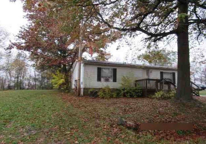2nd image of 3252 S Bender Ave