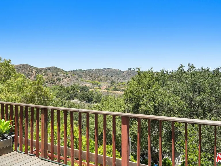 22013 Alta Dr — Photo 2