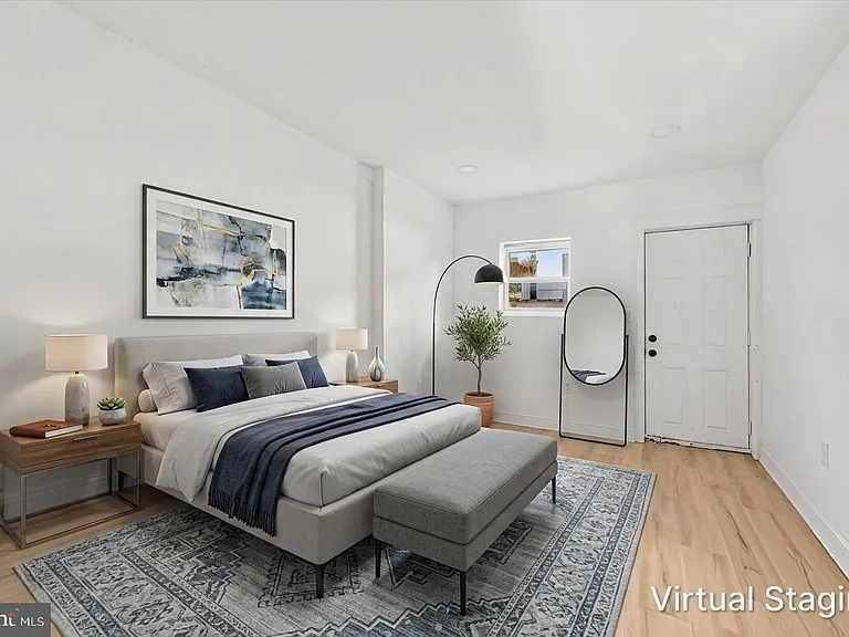 2046 S Norwood St #1 — Photo 16