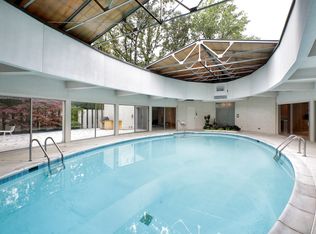 2077 Partridge Ln, Highland Park, IL 60035