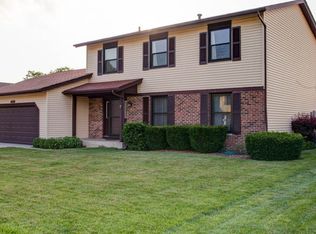 488 Franklin Ln, Elk Grove Village, IL 60007