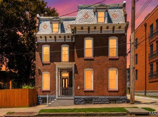 2117 S 13th St, Saint Louis, MO 63104