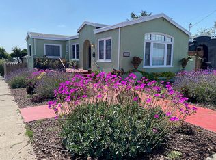 2568 Maxwell Ave, Oakland, CA 94601