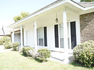 202 Jacks Pl, Brandon, MS 39047