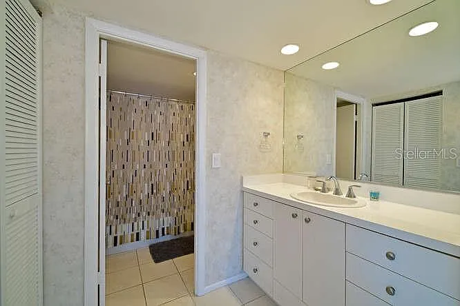 2425 Gulf Of Mexico Dr #7F — Photo 11