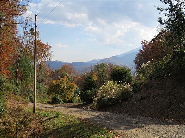 1st image of 17 Thorncrest Dr #17