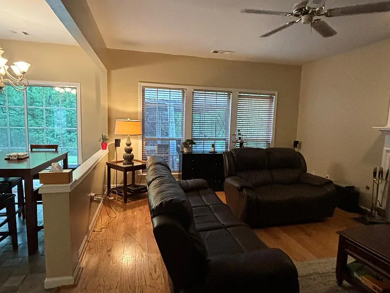 3513 Chastain Glen Ln NE — Photo 18