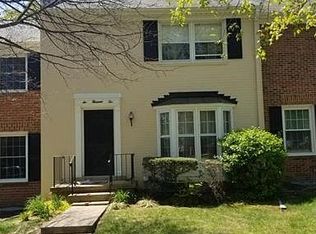 6002 Stoneygate Ct, Springfield, VA 22152