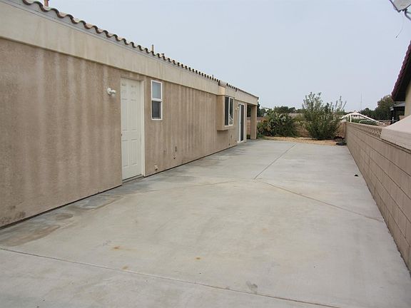 5th image of 12926 Briarcliff Dr