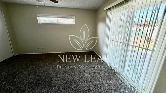 2714 W 9th St — Photo 16