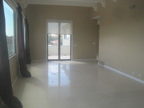 2nd image of 3800 E Lincoln Dr Unit 8