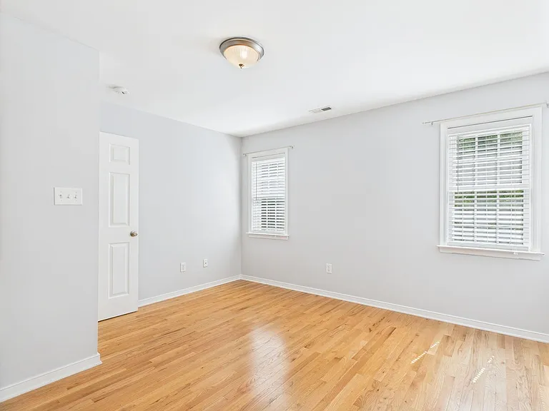 12017 Hunton Crossing Pl — Photo 25