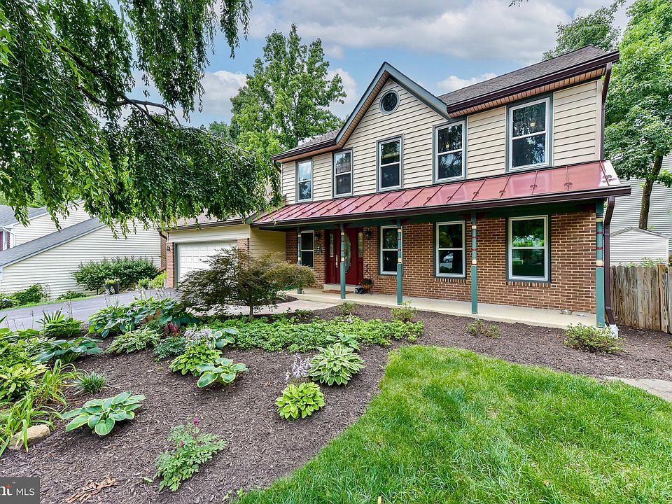 1st image of 1002 Hidden Park Pl