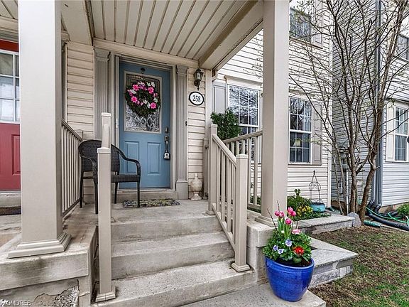 4th image of 258 Littlewood Dr