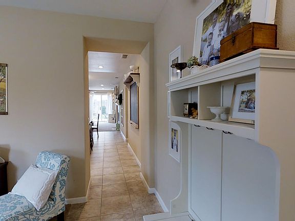 5th image of 1265 Torrington Ln