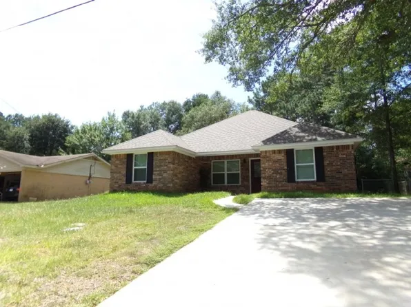 4715 Pearl St, Nacogdoches, TX 75965