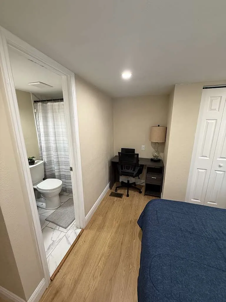 2 bed, $735 — Photo 2