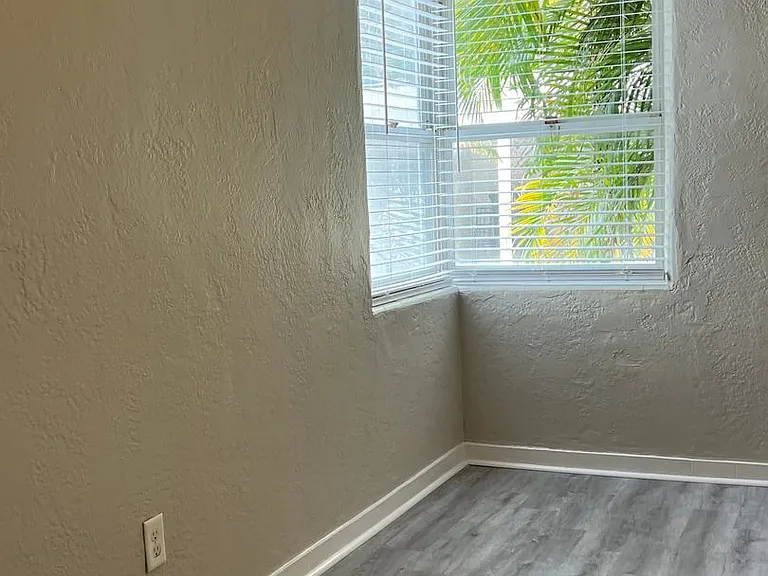 620 Florida Street — Photo 43
