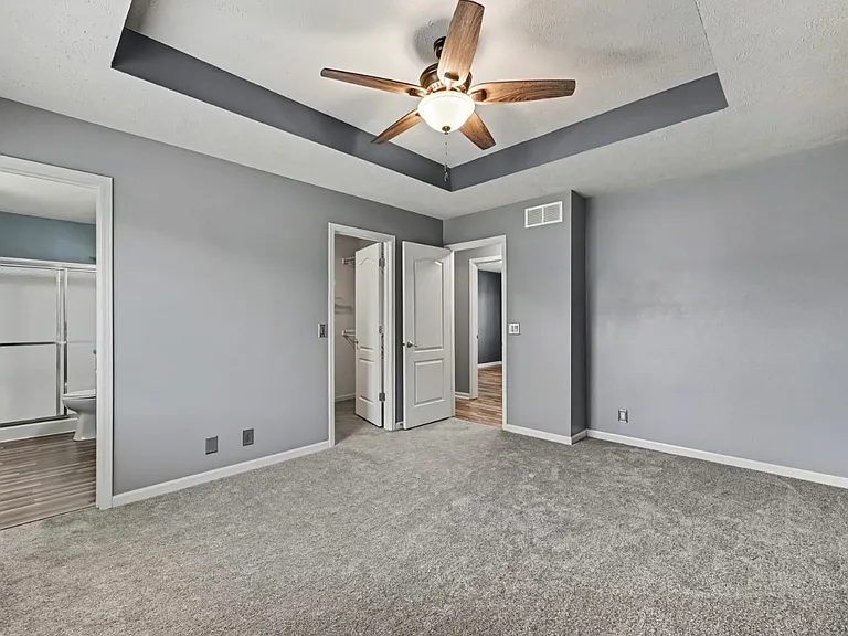 5810 S 191st St — Photo 11