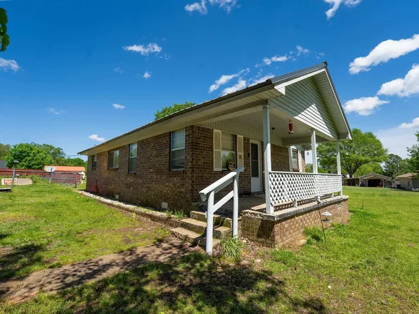 7918 Hart Rd, Benton, AR 72019