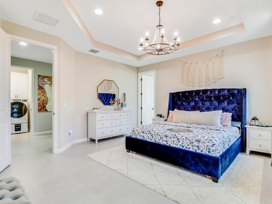 5190 Willow Creek Drive, Loxahatchee, FL 33470