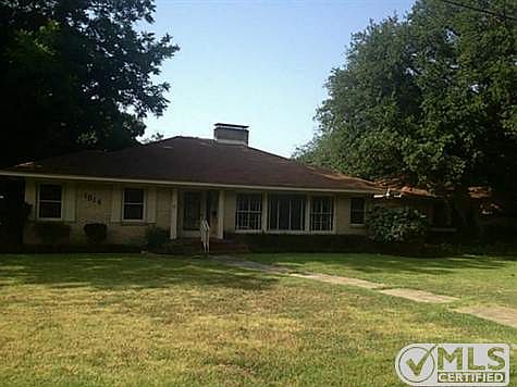 1st image of 1614 Rosemon Ave